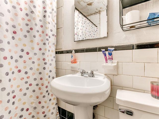 1137 Carverdale Drive, Oklahoma City, OK 73117