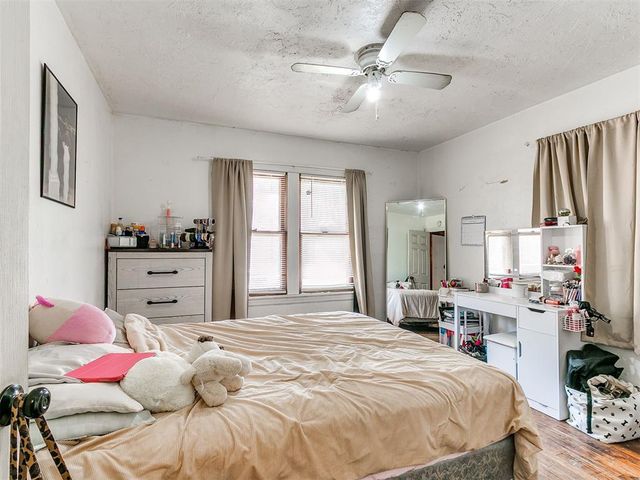1137 Carverdale Drive, Oklahoma City, OK 73117