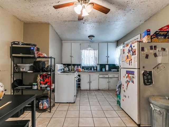 1137 Carverdale Drive, Oklahoma City, OK 73117