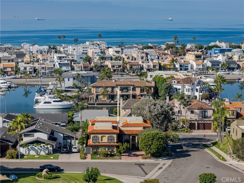 16581 Melville Circle, Huntington Beach, CA 92649 — exterior