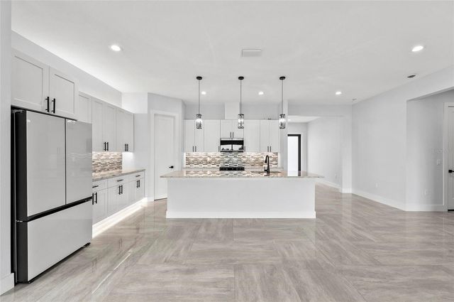 9225 RAES CREEK PLACE, Palmetto, FL 34221
