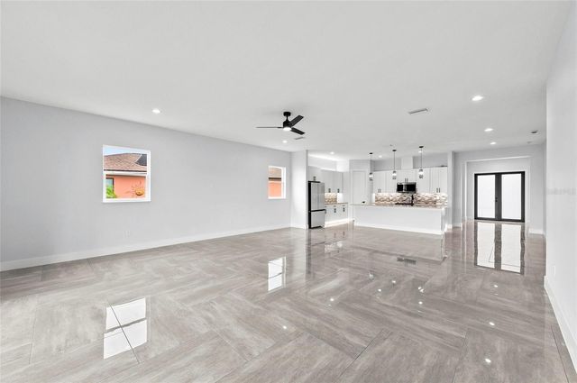 9225 RAES CREEK PLACE, Palmetto, FL 34221