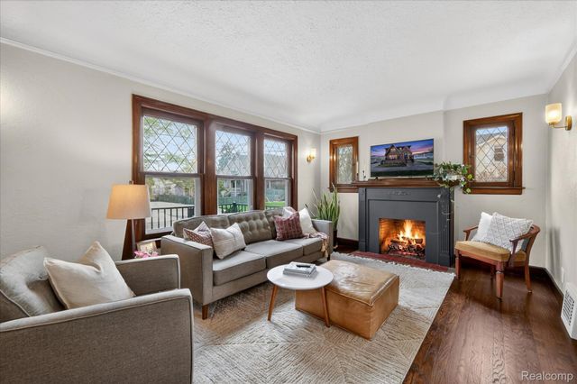 2826 3rd Street, Wyandotte, MI 48192