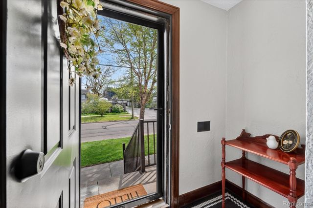 2826 3rd Street, Wyandotte, MI 48192