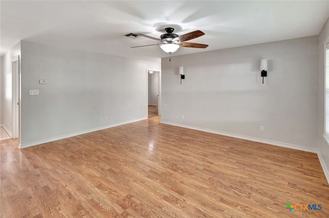 225 Kirkwall Street, Victoria, TX 77904