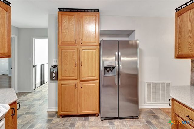 225 Kirkwall Street, Victoria, TX 77904