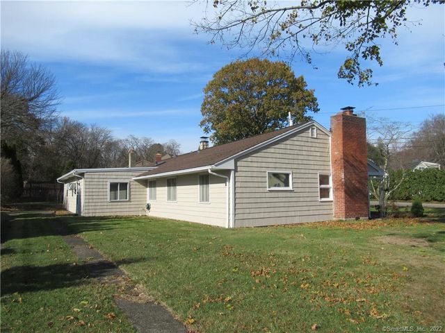 15 Harvester Road 2, Fairfield, CT 06825
