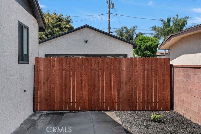 14625 S Frailey, Compton, CA 90221