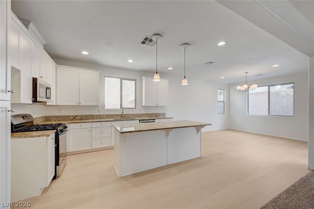 5831 Sleepy Willow Street, Las Vegas, NV 89148