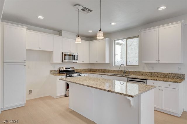 5831 Sleepy Willow Street, Las Vegas, NV 89148