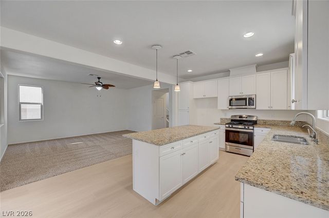 5831 Sleepy Willow Street, Las Vegas, NV 89148