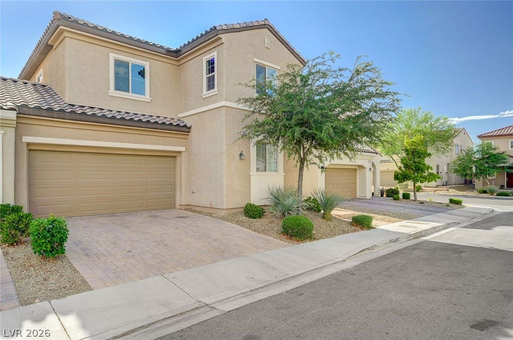 5831 Sleepy Willow Street, Las Vegas, NV 89148 — photo 4