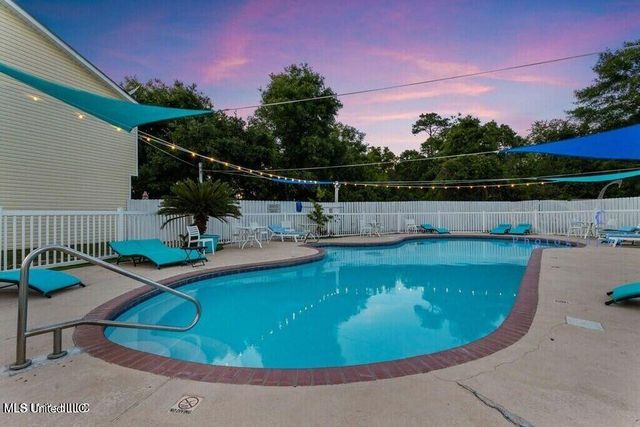 1120 A Century Oaks Drive, Gulfport, MS 39507
