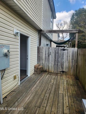 1120 A Century Oaks Drive, Gulfport, MS 39507