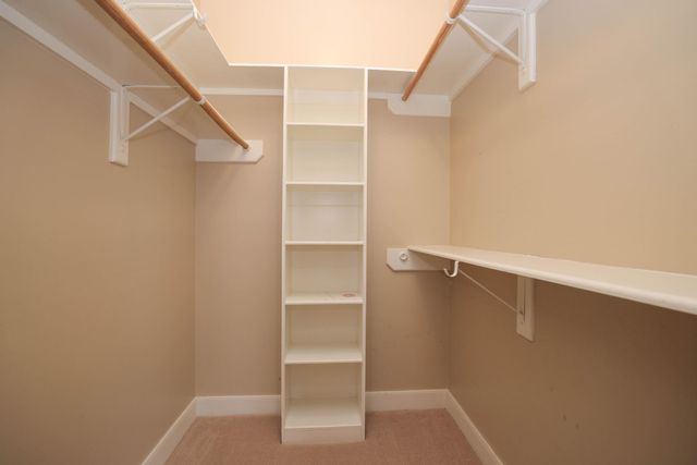 16001 Kevindale Court, Houston, TX 77040