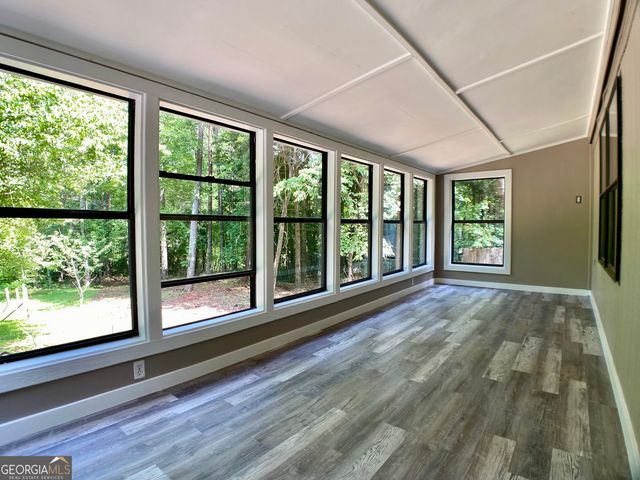 61 Berry Patch Lane, Cleveland, GA 30528