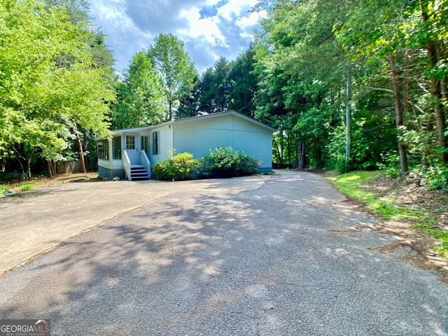 61 Berry Patch Lane, Cleveland, GA 30528