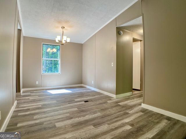61 Berry Patch Lane, Cleveland, GA 30528