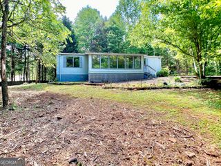 61 Berry Patch Lane, Cleveland, GA 30528