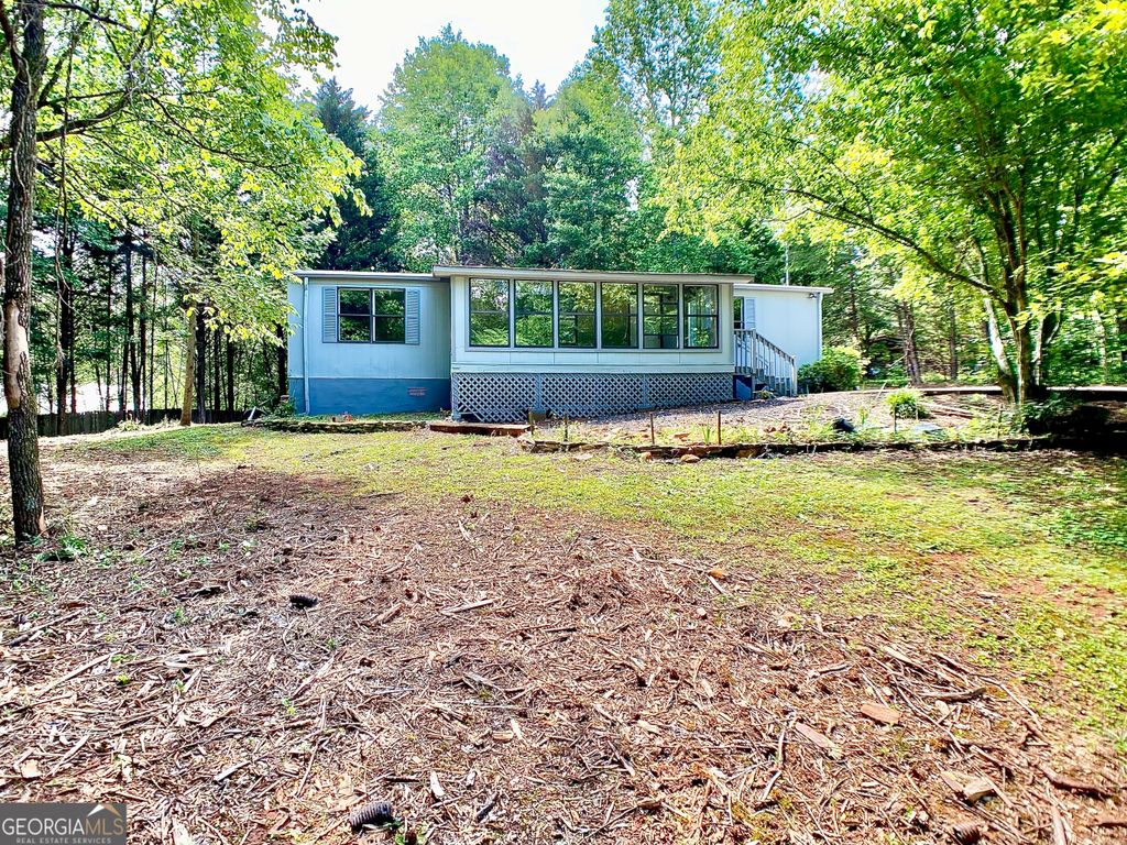 61 Berry Patch Lane, Cleveland, GA 30528