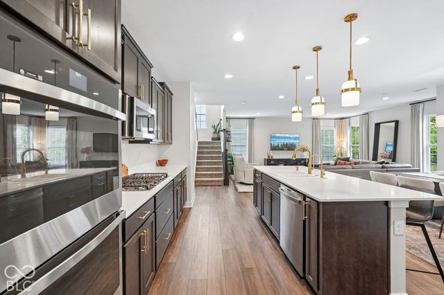 6762 Hidden Meadow Pass, Mccordsville, IN 46055