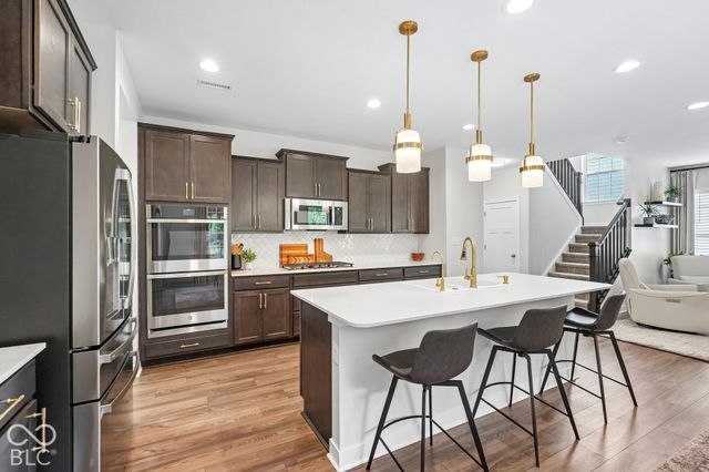 6762 Hidden Meadow Pass, Mccordsville, IN 46055