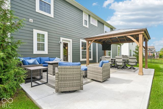 6762 Hidden Meadow Pass, Mccordsville, IN 46055