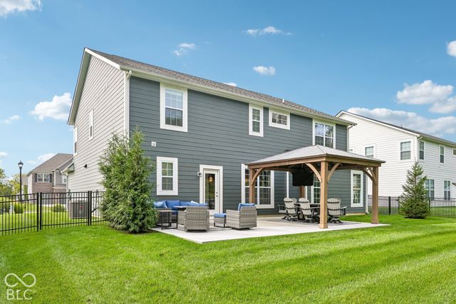 6762 Hidden Meadow Pass, Mccordsville, IN 46055