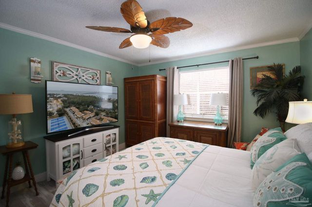 1200 Shoreline Dr 403, Gulf Breeze, FL 32561