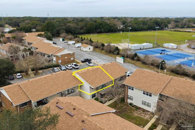 1200 Shoreline Dr 403, Gulf Breeze, FL 32561
