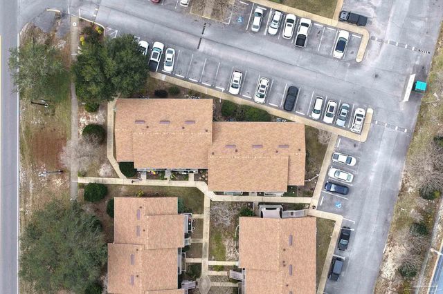 1200 Shoreline Dr 403, Gulf Breeze, FL 32561