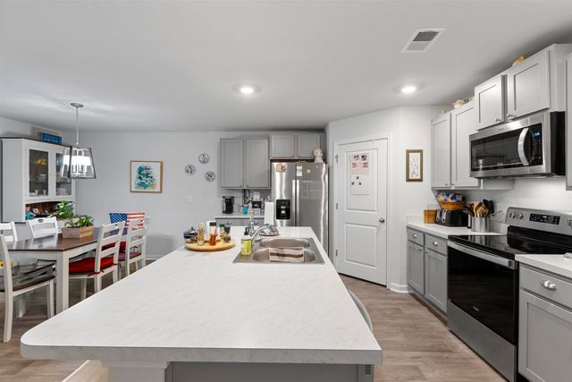 316 Spruce Pine Way, Conway, SC 29526