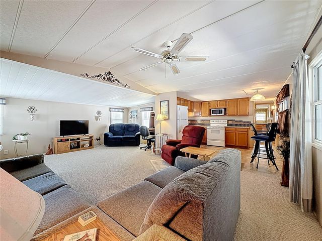 1040 MAIN STREET 162, Dunedin, FL 34698