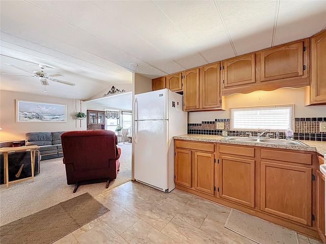 1040 MAIN STREET 162, Dunedin, FL 34698