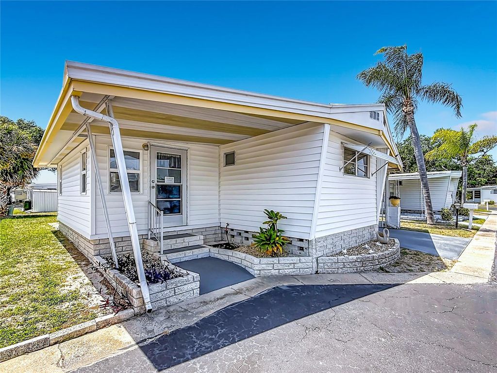 1040 MAIN STREET 162, Dunedin, FL 34698