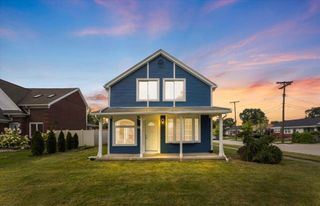 19903 Martin Road, Saint Clair Shores, MI 48081