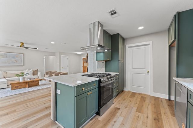 2306 Eaglerock Drive, Houston, TX 77080