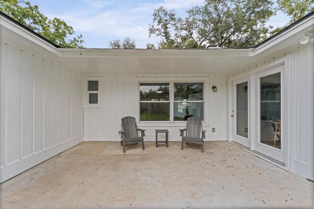 2306 Eaglerock Drive, Houston, TX 77080