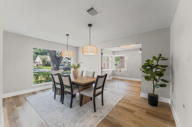 2306 Eaglerock Drive, Houston, TX 77080