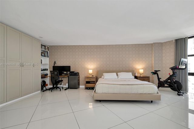 1111 Crandon Blvd A801, Key Biscayne, FL 33149