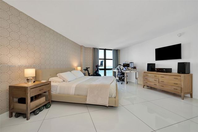 1111 Crandon Blvd A801, Key Biscayne, FL 33149