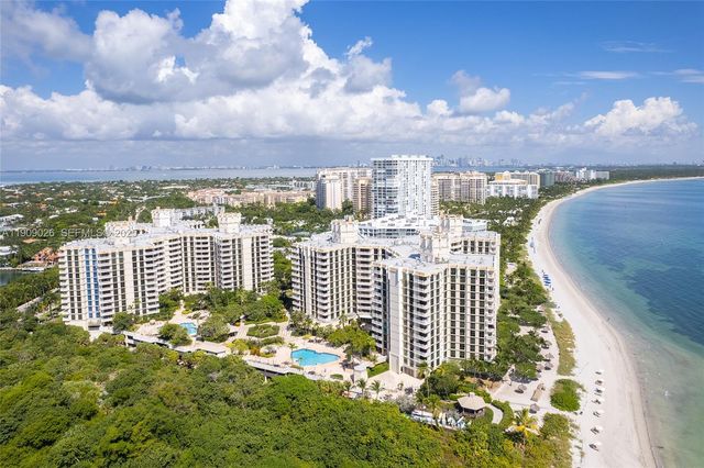 1111 Crandon Blvd A801, Key Biscayne, FL 33149