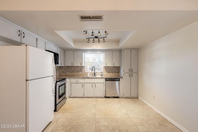 1210 Mellisa Drive, Port Orange, FL 32129