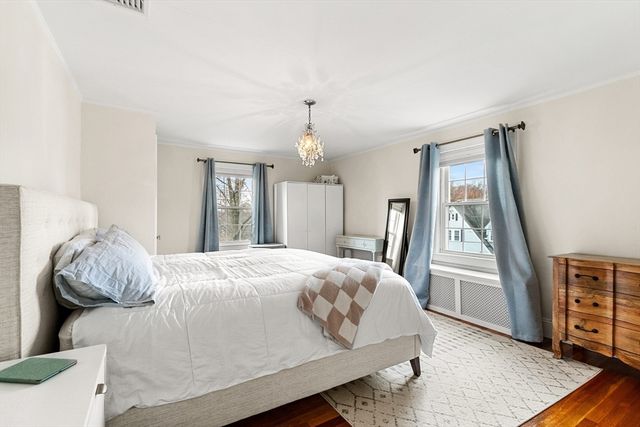 33 Ashcroft Rd, Medford, MA 02155