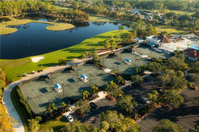 8457 Radcliffe TER 102, Naples, FL 34120