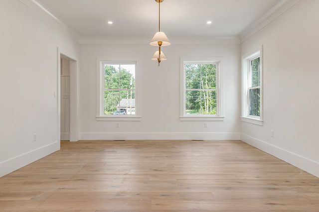 12-5 Wentworth Drive, Greenland, NH 03840