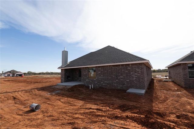 12317 SW 32nd Street, Yukon, OK 73099