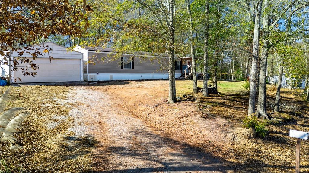 210 Elaine Drive, Piedmont, SC 29673