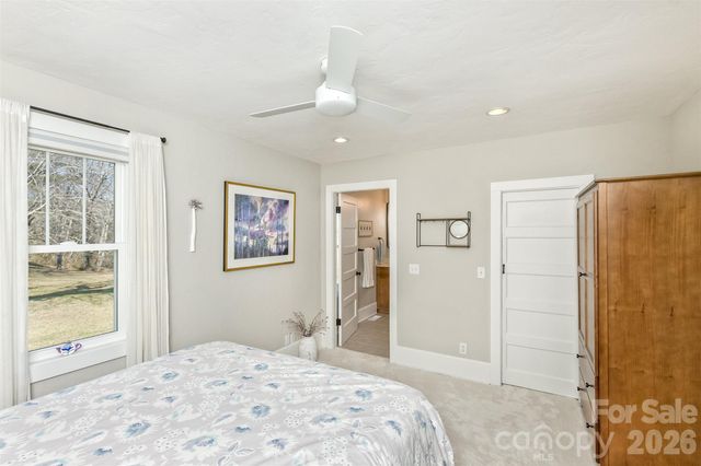 522 Calvert Road, Brevard, NC 28712