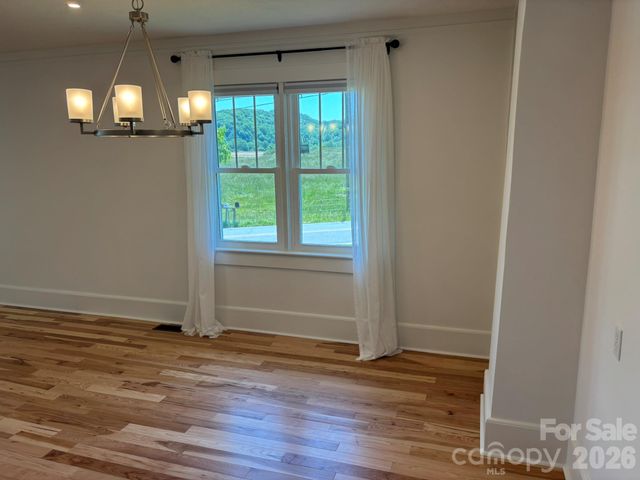 522 Calvert Road, Brevard, NC 28712